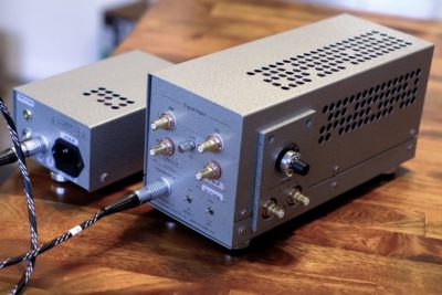 Line Magnetic LP-33 Phono Preamp